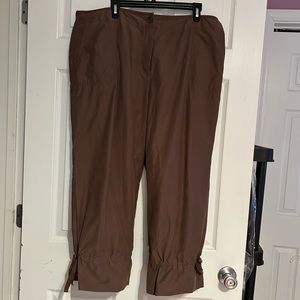 Capri pants with cute tie detail at bottom leg.